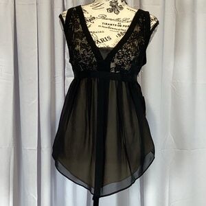 906. Rachel Roy Black Lace Sleeveless Blouse NWT Size 8